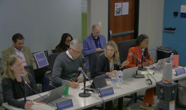 teacher-makes-students-kiss-1-5-20-26-dps-board-meeting-vote.jpg