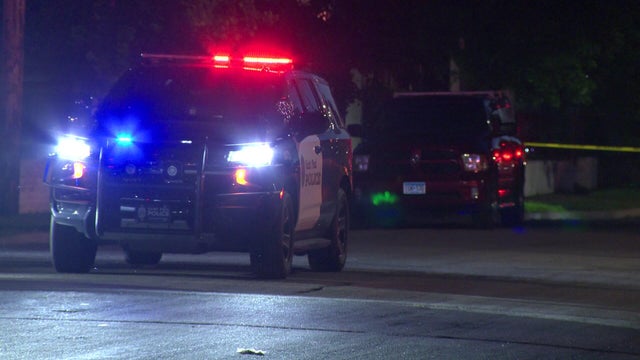 4t-vo-stp-double-shooting-wccoanz7.jpg 