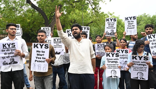 KYS Protest At Jantar Mantar Over Killing Of Three Indian Sailors In US Navy Strike 
