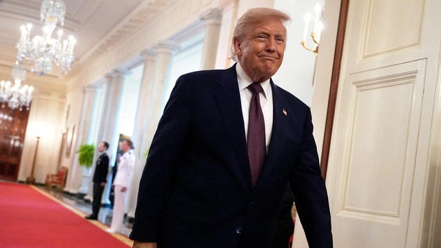 Donald Trump awards the Medal of Honor - Washington 