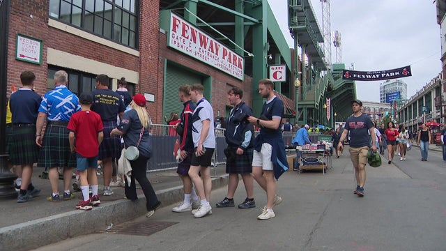 mike-5pm-world-cup-fans-pkg-61826-jfair-hi-res-still.jpg 