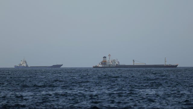 Ships continue to wait in Gulf of Oman for passage through Strait of Hormuz 