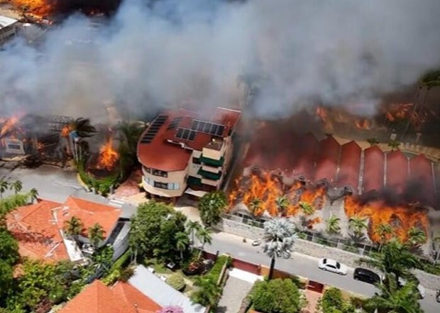 At least 1 killed in fire at luxury resort in the Dominican Republic 