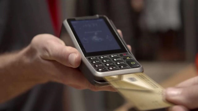 tse-9a-buy-know-pay-l-wcbsi70p-hi-res-still.jpg 