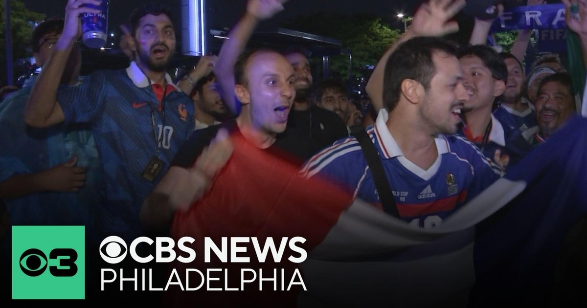 Despite weather delay, France and Iraq soccer fans enjoy World Cup in South Philly
