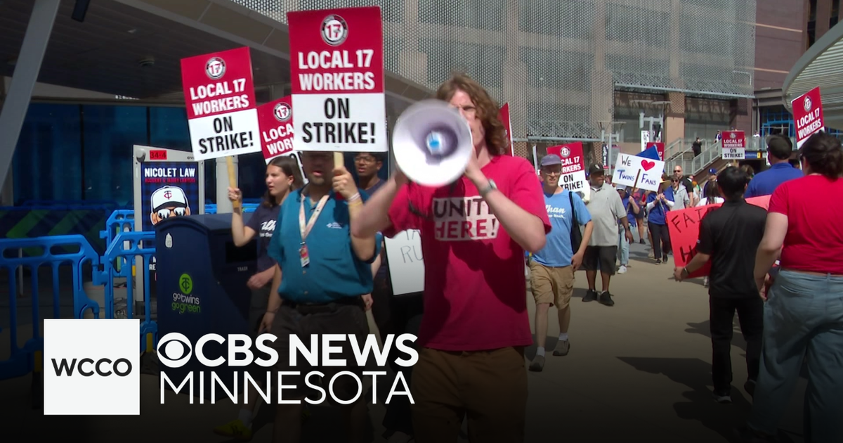 Why Target Field concessions workers are striking