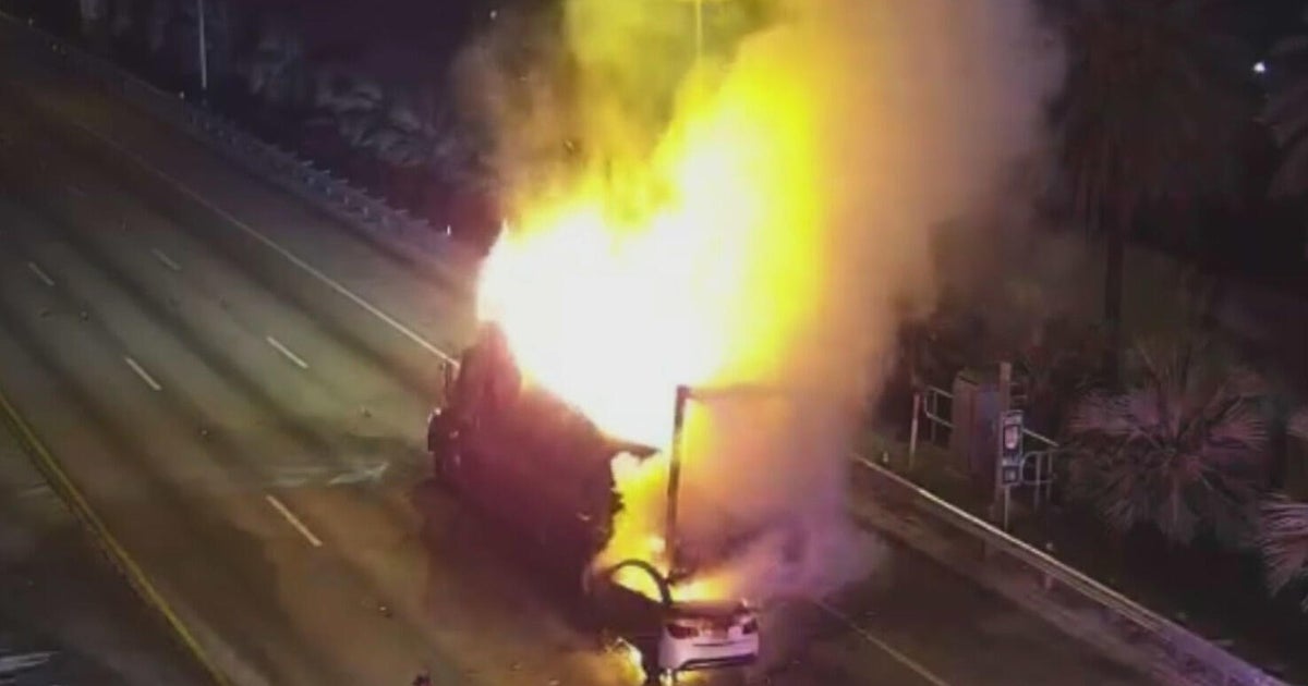 Fiery, fatal crash shuts down southbound lanes of Don Shula Expressway ...