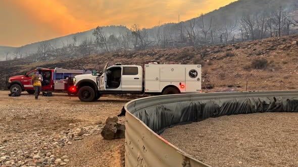 624-dry-creek-fire-2-colorado-river-fire-rescue.jpg 