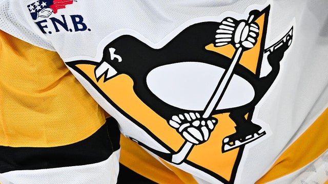 Pittsburgh Penguins v Montreal Canadiens 