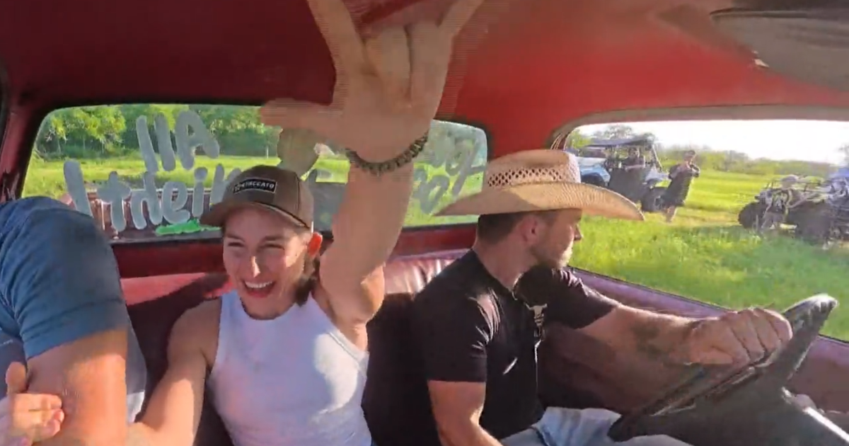 What's stealing tourists' hearts about the U.S. during the World Cup