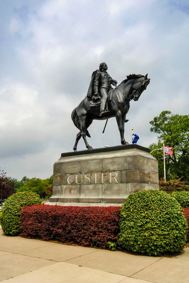 Statue to General George Custer in Monroe MI 