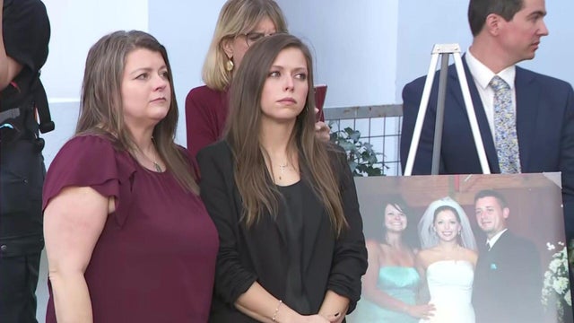 Kimberli and Marisa Pierce 