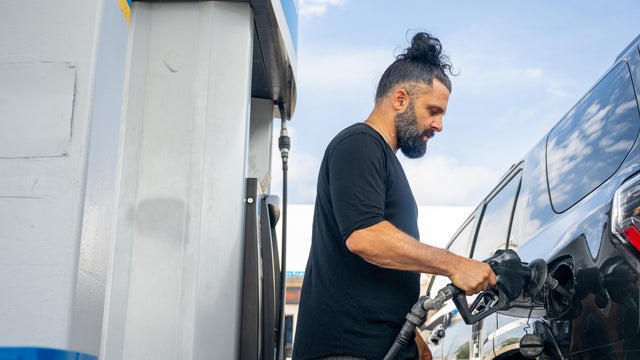 Gas Prices Continue Steady Drop As Ship Traffic Increases In The Strait of Hormuz 