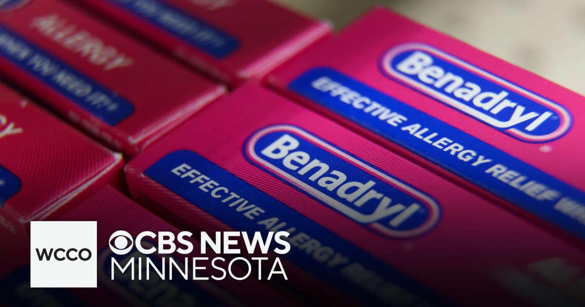 Social media trend involving Benadryl prompts warning from Minnesota doctor