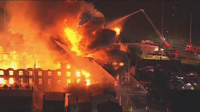2 juveniles charges with arson in massive fire in Allentown, officials say 