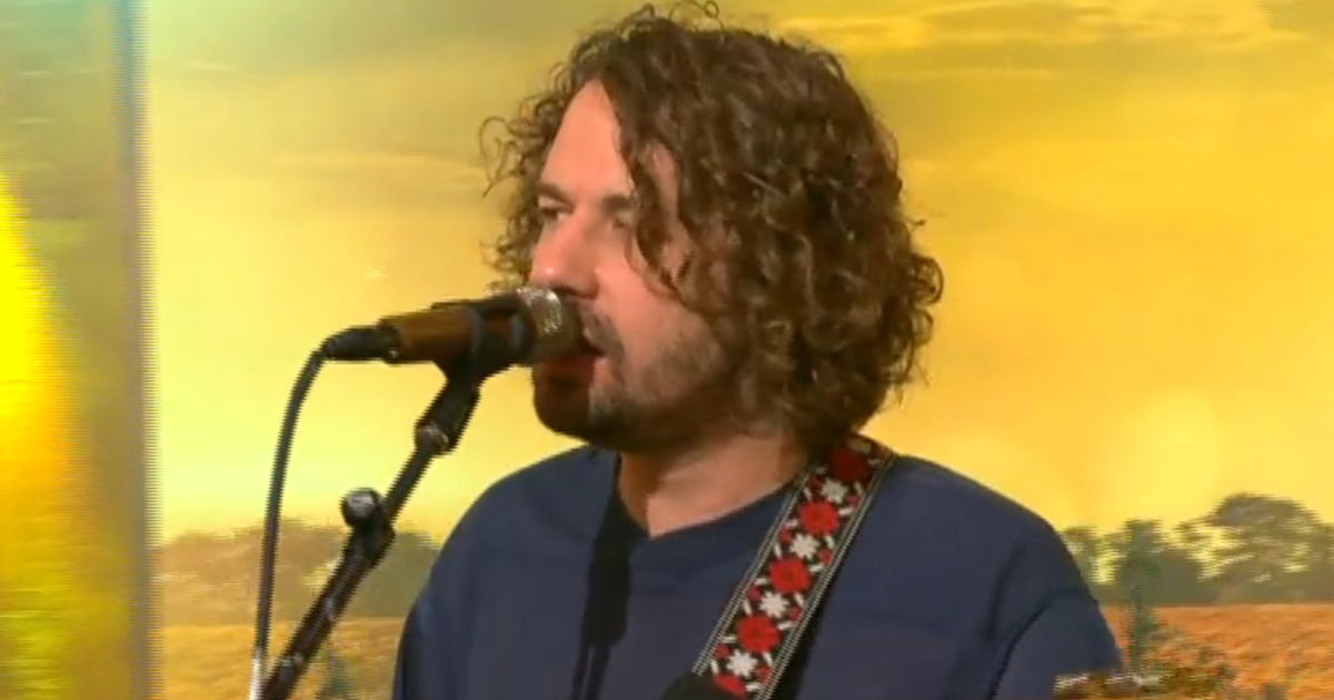 Saturday Sessions: Kevin Morby performs "Badlands"