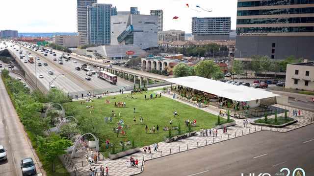 the-west-lawn.jpg 