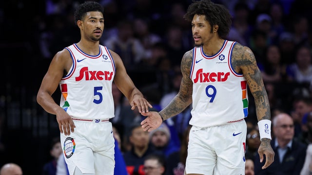 Golden State Warriors v Philadelphia 76ers 