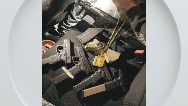 guns-necklace-fresno.png 