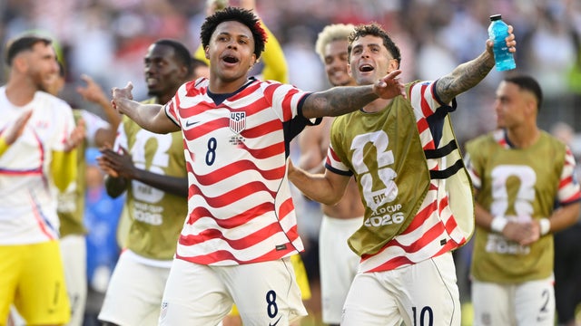 Weston McKennie,Christian Pulisic 