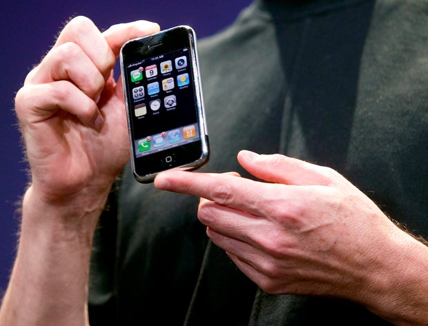 USA - Business - Apple Reports Record Earnings