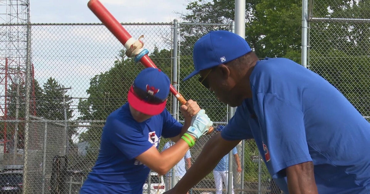 For 60 years, Roger Gordon has influenced generations of baseball ...