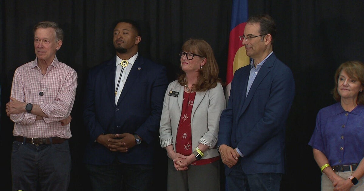 As socialists surge in primaries, the Colorado Democratic Party gathers for a kumbaya