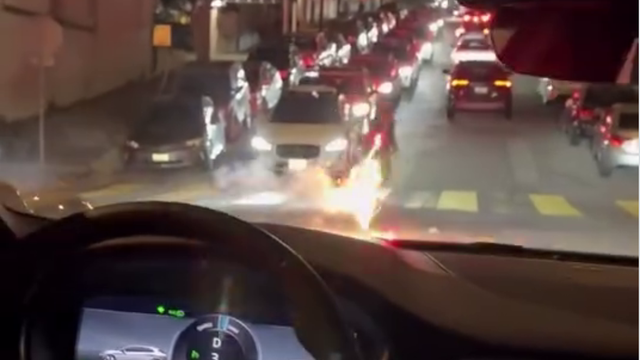 waymo-sf-firework.png 