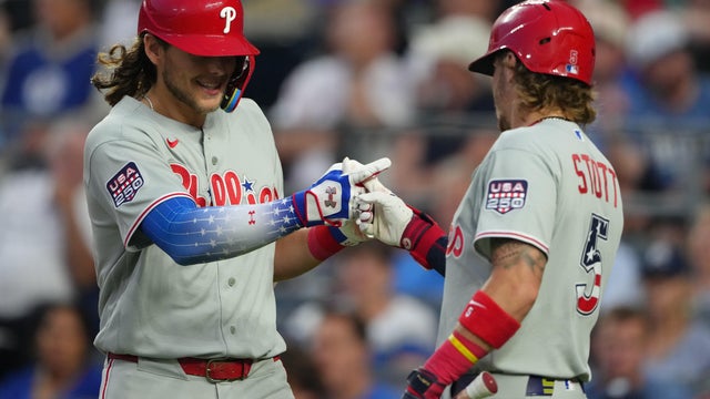 Philadelphia Phillies v Kansas City Royals 