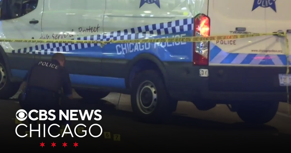 1 dead, 1 injured after shootings on Chicago's South Side