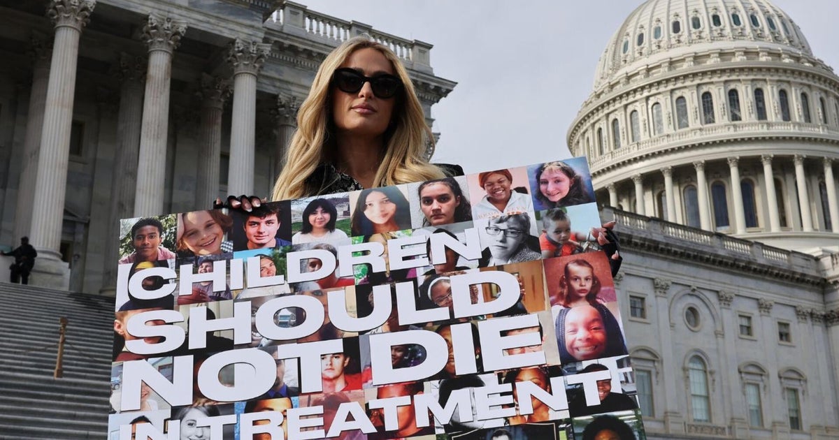 Utah revokes license of boarding school Paris Hilton claims abused her