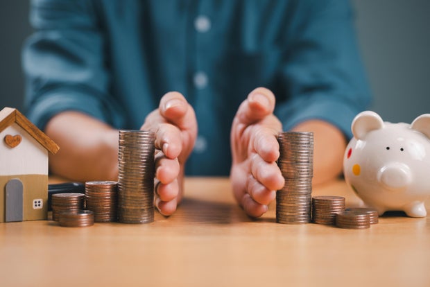 Who's responsible for credit card debt after a divorce?