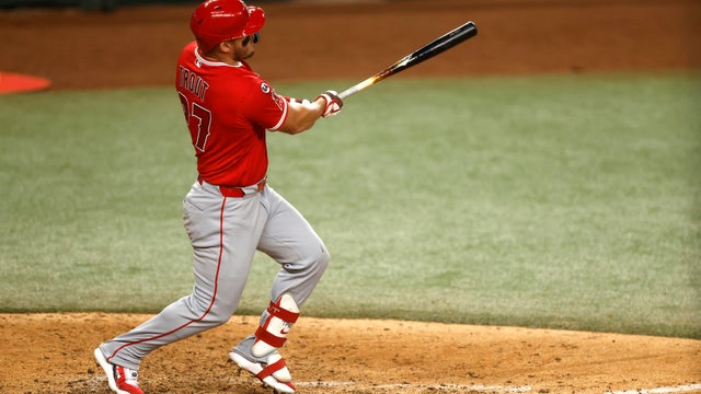 Los Angeles Angels v Texas Rangers 