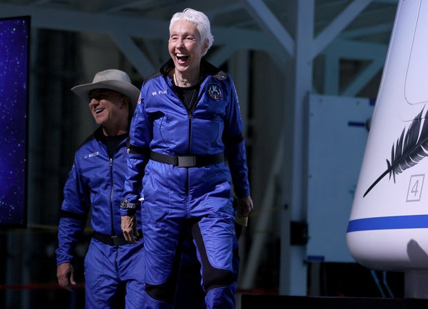 Jeff Bezos' Blue Origin New Shepard Space Vehicle Flies The Billionaire And Other Passengers To Space 