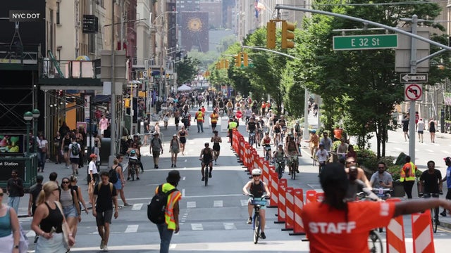 nyc-summer-streets-5p-v-wcbsie2x-hi-res-still-00-00-2102.jpg 