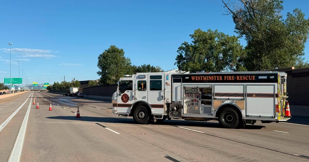 Colorado highway closed for hours after vehicle flees collision, fuel spill
