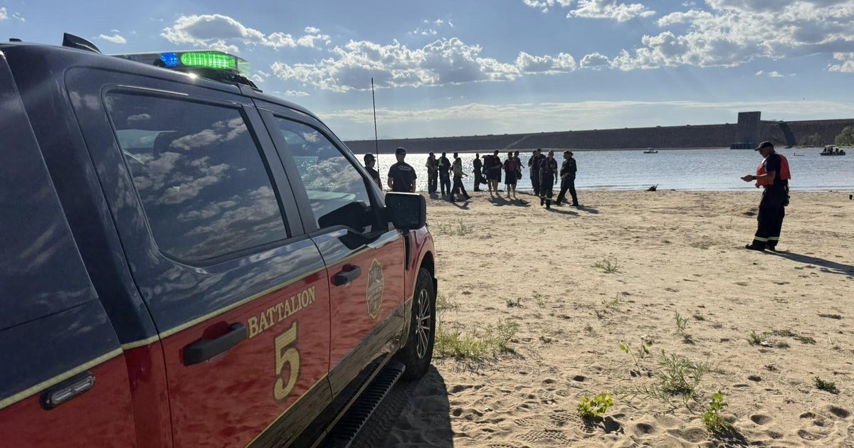 Authorities searching for missing person at Cherry Creek Reservoir in Aurora