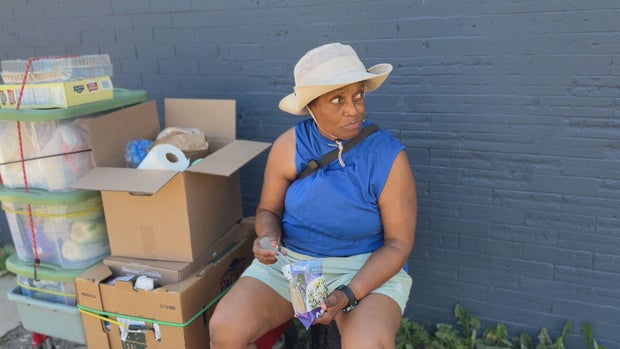 denver-food-insecurity-63pkg-frame-212.jpg 