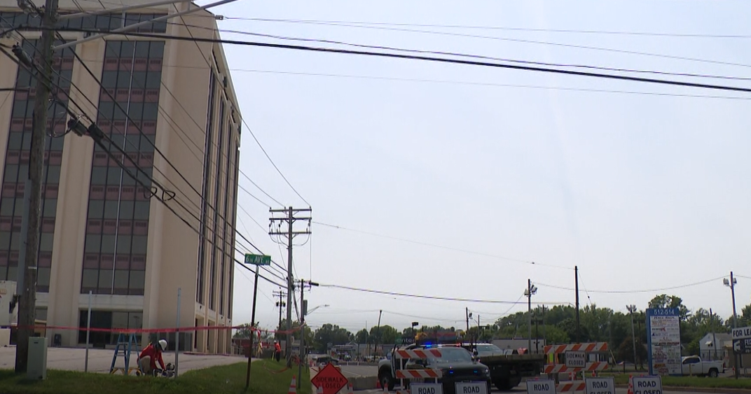 Some roads around unstable Glen Burnie building reopened to help businesses