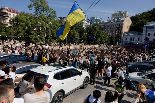 Ukrainians protest over Zelenskyy's move to oust popular defense chief