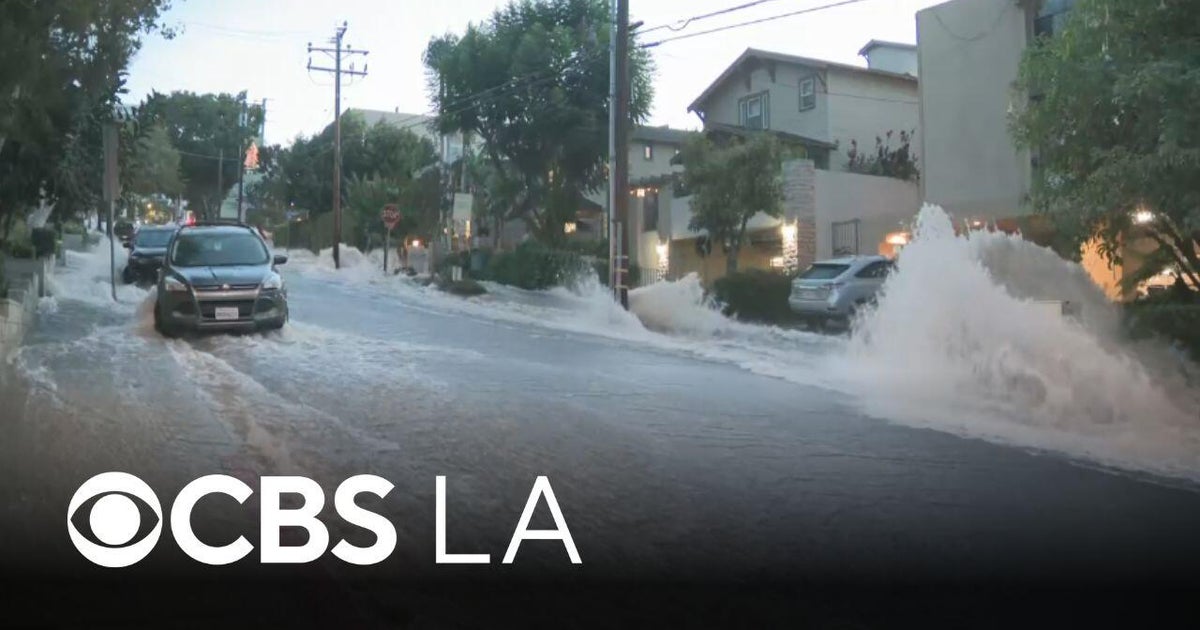 Major water main break in West Hollywood causes significant flooding ...