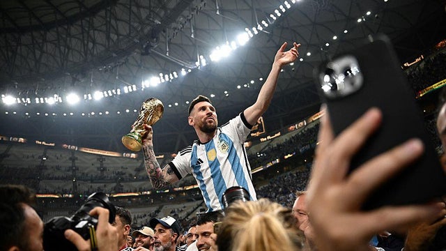 FBL-WC-2022-MATCH64-ARG-FRA-TROPHY 