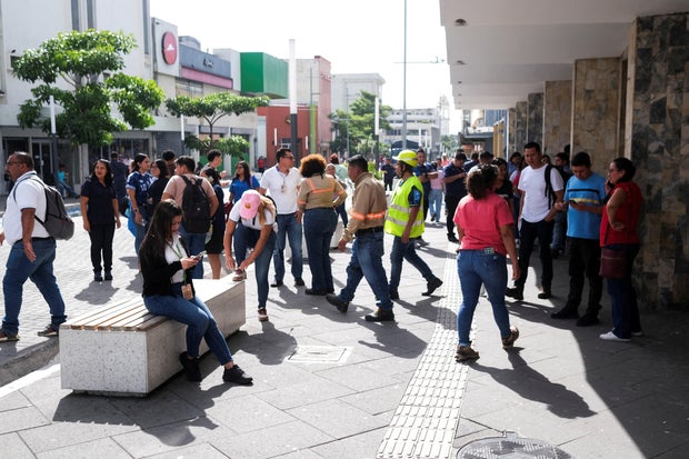 Strong earthquake hits Mexico-Guatemala border, triggering tsunami alert