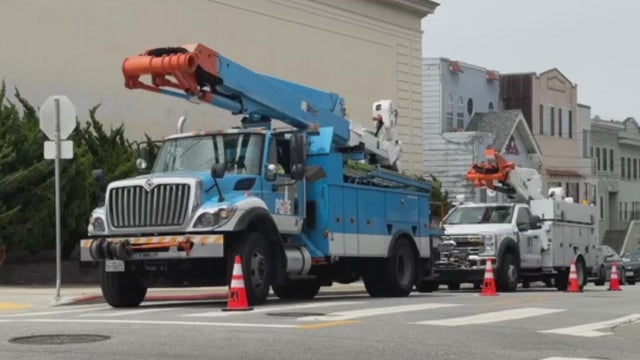 pge-worker-generic.jpg 
