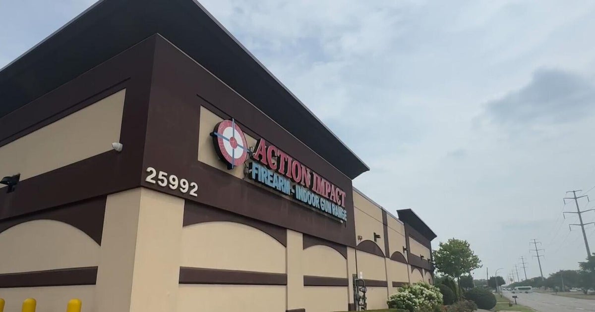 Suspect in custody after allegedly stealing guns from Southfield gun store
