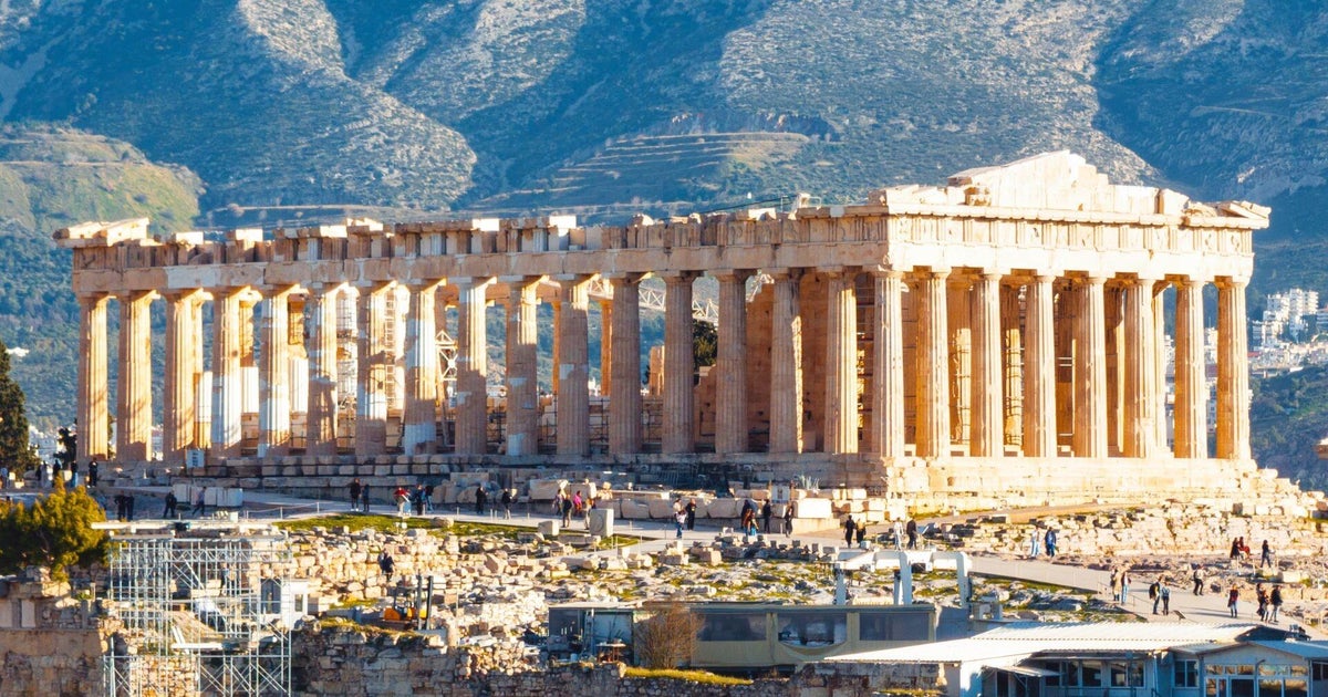 2 American tourists stabbed near Acropolis in Athens, Greece