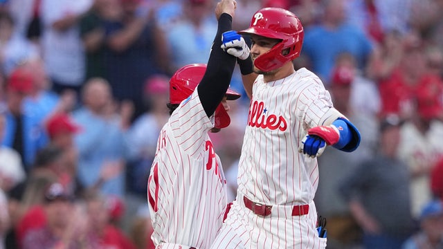 Los Angeles Dodgers v Philadelphia Phillies 