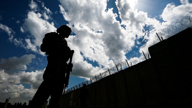 US-led coalition forces pull out of K1 Air base in northern Iraq 