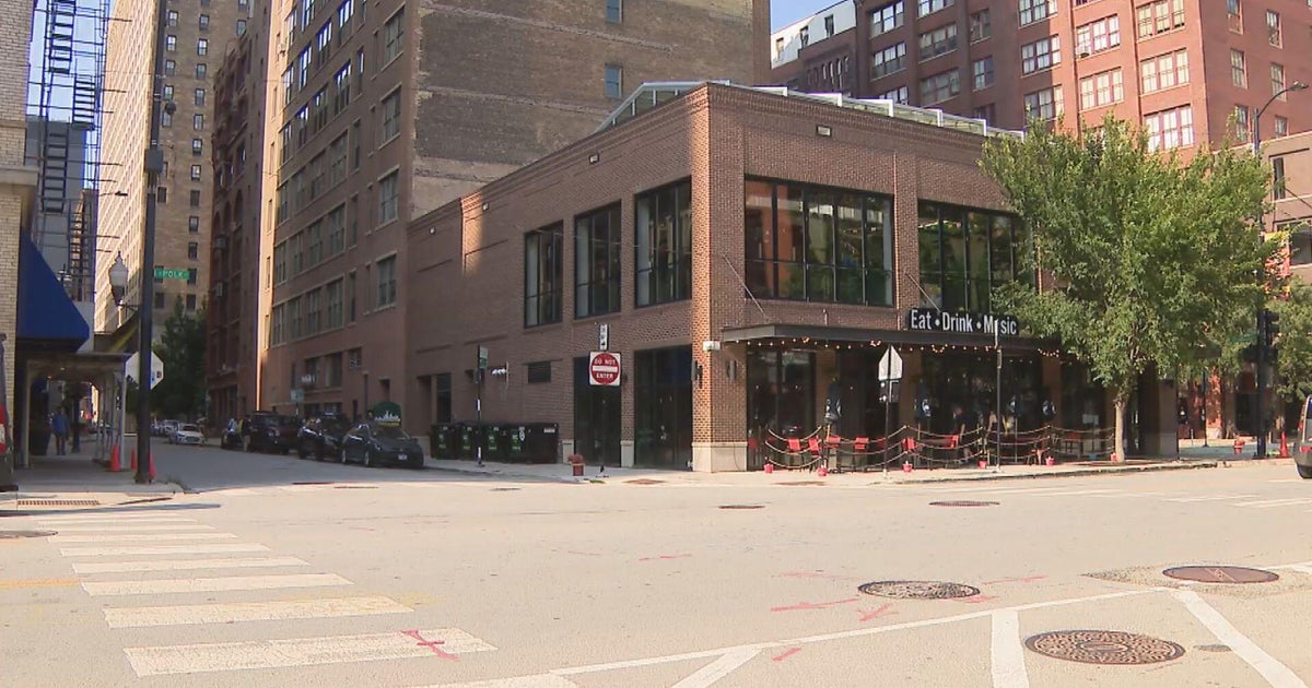 South Loop restaurant and bar Reserv trying to keep the peace amid neighbors' noise complaints