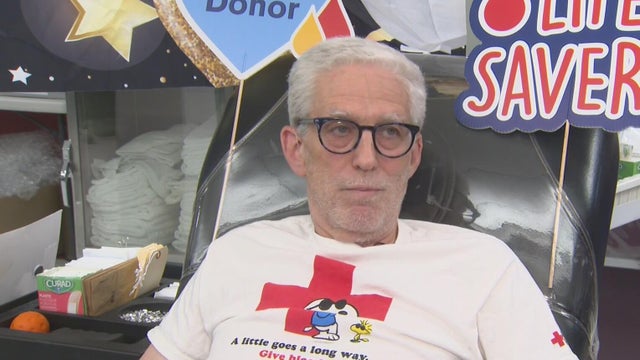 Michigan man donates 100th pint of blood 